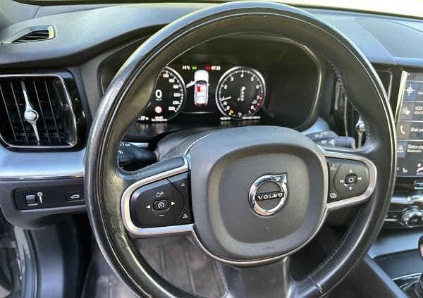 Volvo XC 60 cena 117900 przebieg: 94000, rok produkcji 2018 z Jordanów małe 137